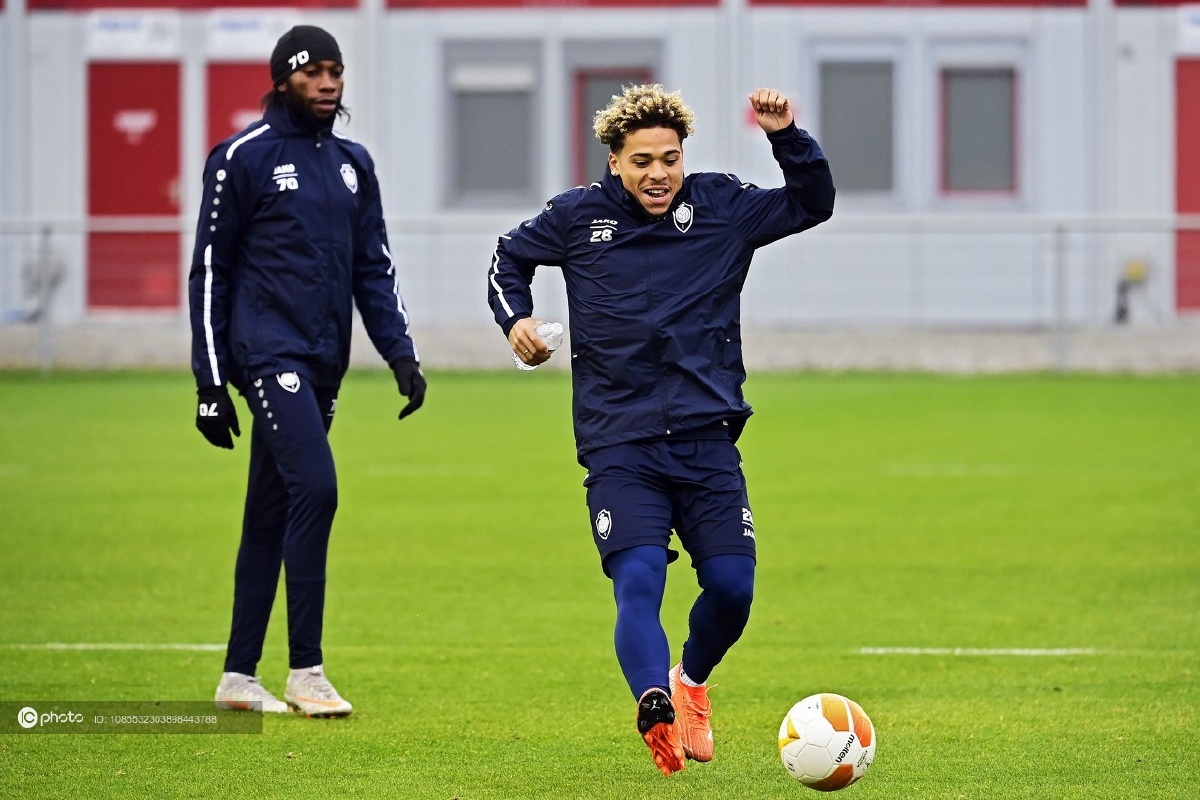 九游体育-包含国际比赛日体能课后，布鲁克林篮网刷新队史纪录备战欧联，更衣室稳定，年轻球员得到机会的词条